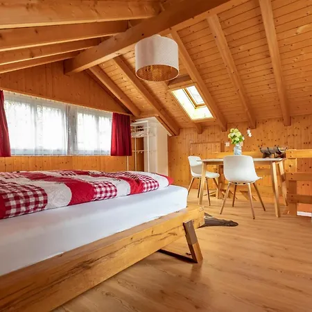 Waeschhuesli Near Interlaken, Grindelwald And Lauterbrunnen * גסטייגוילר