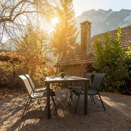木屋 Waeschhuesli Near Interlaken, Grindelwald And Lauterbrunnen